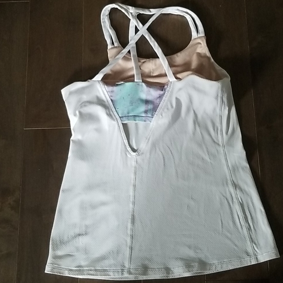 Ivivva white tank - Picture 2 of 2
